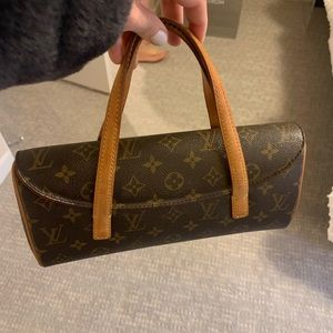 Brand new worn once bag. 100% authentic